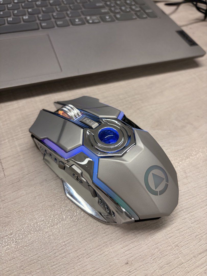 RGB Silent-type Dual Mode Gaming Mouse (Category: Mouse & Mousepads) located in Pasig City. Submitted by mxbutterfly (Listing ID 1465001324, Image 2). Description: New Dual mode - wired/wireless 8 buttons Just bought yesterday at orange app (see photo) Only opened to check RFS: i prefer clicky mouse 😅.
