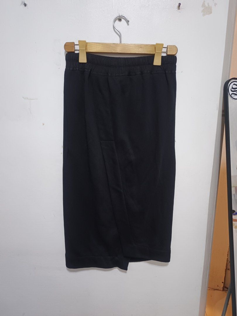 RICK OWENS (Category: Skirts) located in Dasmarinas. Submitted by jessputrages (Listing ID 1465091899, Image 2). Description: For sale Rick Owens Excellent condition No issue 3000 plus shipping fee Pm for more details.