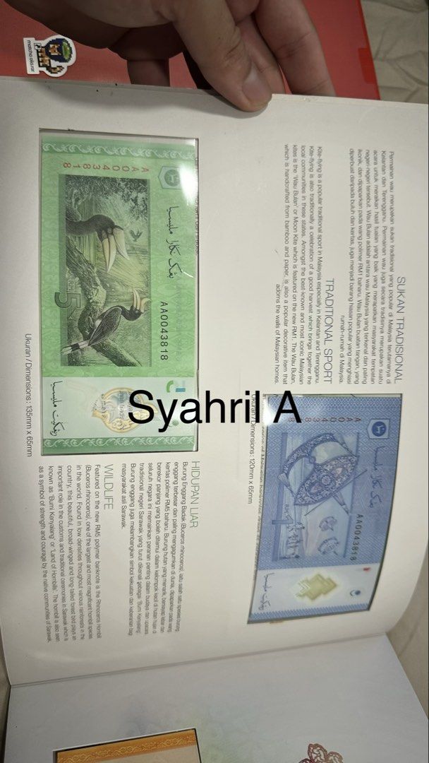 RINGGIT PREMIUM SET (WITH FOLDER) (Category: Currency) located in Ranau. Submitted by syahikh (Listing ID 1465068839, Image 2). Description: RINGGIT PREMIUM SET (WITH FOLDER) S/N: AA0043818 (RM50 AAA) Price: RM490 Postage: RM10 Condition: as in the pics (can dm for more details).