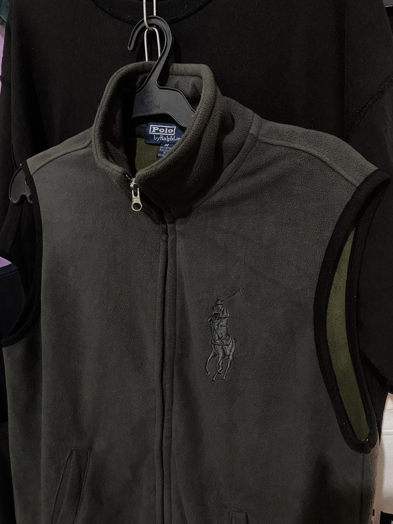 RL BIG PONY ZIP UP VEST (Category: Luxury Apparel) located in Apalit. Submitted by thriftygabbb (Listing ID 1465081998, Image 2). Description: 21x26.