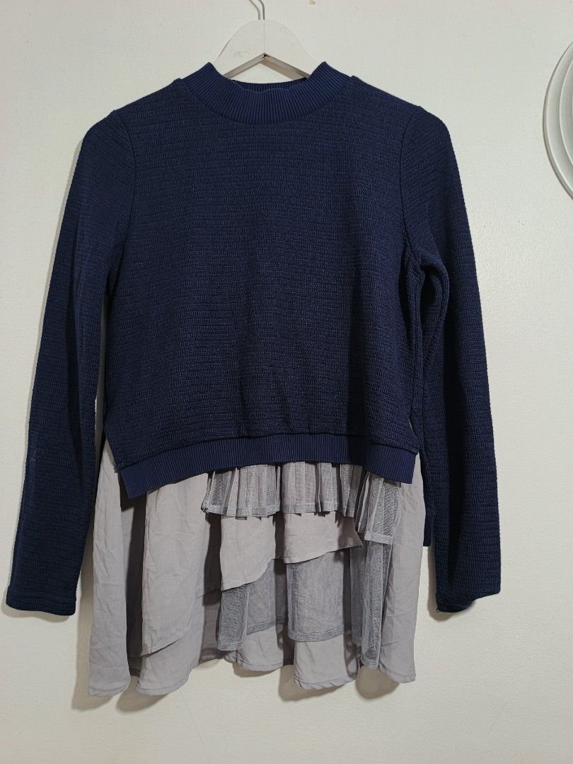 Rococo HK brand long sleeve blouse top (Category: Longsleeves) located in Rizal. Submitted by vanessa_finds_ (Listing ID 1465079328, Image 1). Description: .