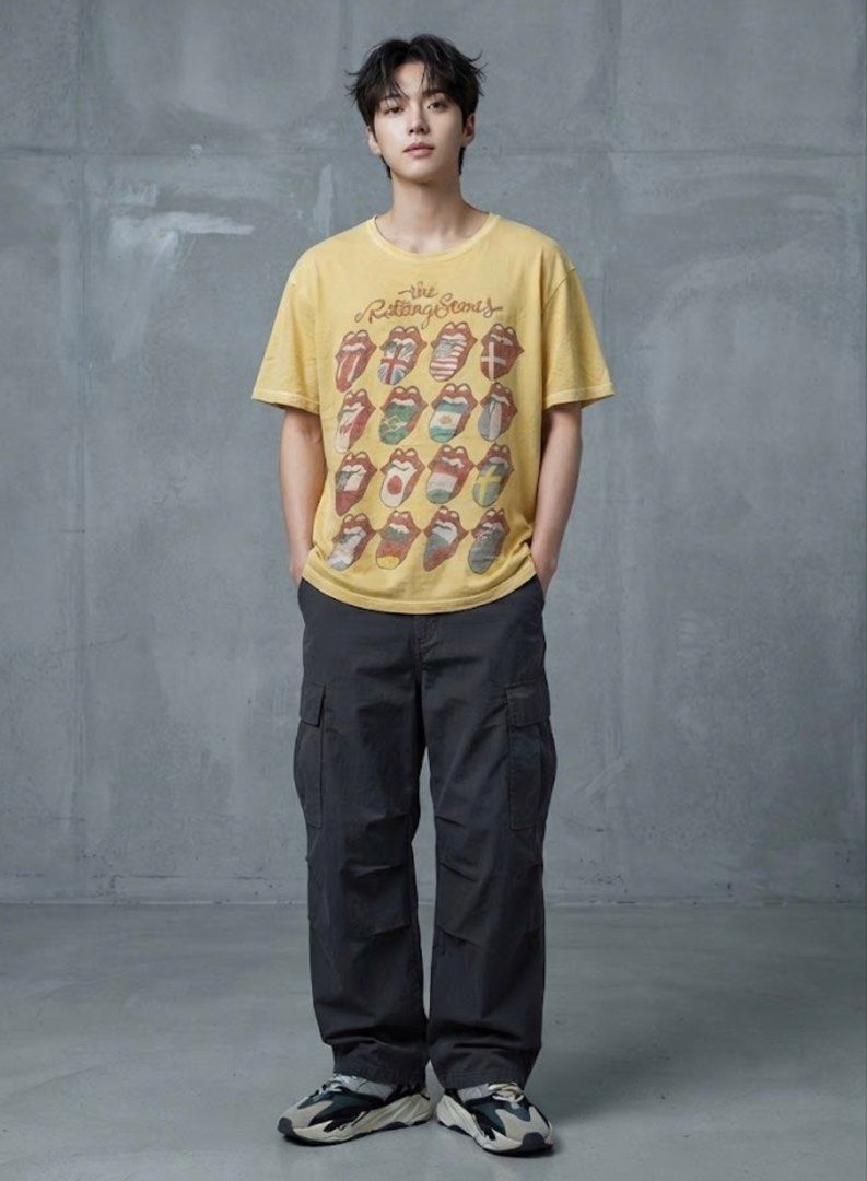 Rolling stone (Category: Activewear) located in Kota Bharu. Submitted by arifiiskandar (Listing ID 1464719862, Image 1). Description: P 21-26.5 KONDISI 8.5/10.