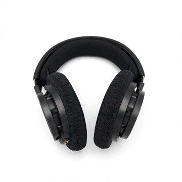 RUSH PHILIPS SHP9500 HiFi Stereo - BNEW (Category: Headphones & Headsets) located in Mabalacat. Submitted by shngttuc (Listing ID 1465113836, Image 2). Description: PHILIPS SHP9500 HiFi Stereo - BNEW 50mm Neodymium Drivers, Full Spectrum Sound Over-ear breathable cushions, Open-back Pang studio, gaming, music - LEGIT P2,200 only (negotiable if sure buyer).
