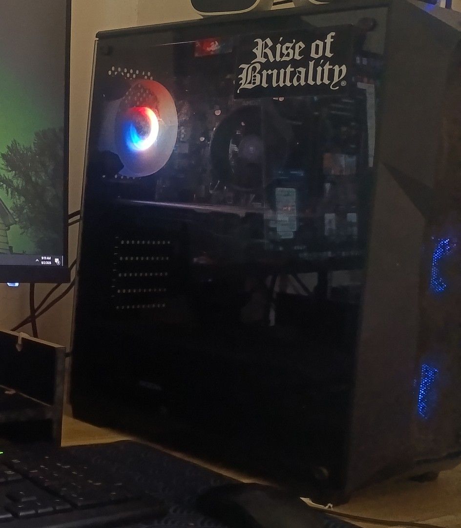 Ryzen 5 2600 with rx 570 4gb (Category: Desktops) located in Caloocan City. Submitted by renzyyy0522 (Listing ID 1464969977, Image 1). Description: MID-GAMING PC FOR SALE – ₱12,000 Specs: Ryzen 5 2600 ASUS A320M Motherboard RX 570 Graphics Card 16GB RAM x 2666mhz PNY 512GB SSD +256gb kingspec Redragon 600W PSU free blueetoth adapter na Case fan – gumagana pero di na nacocontrol ilaw No monitor included po. System unit only Issue: Sira ang rear au