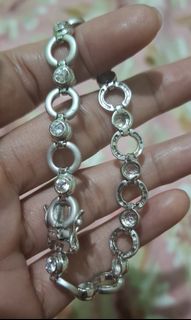 (Category: ) located in . Submitted by marinel.caranto (Listing ID 1465122626, Image 1). Description: .