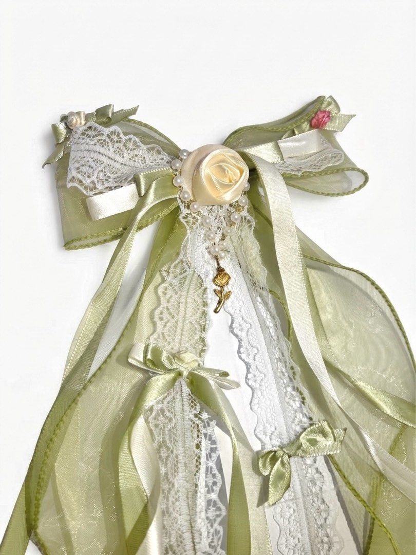 Sage Green Lace Hair Bow (Category: Hair Accessories) located in Bulacan. Submitted by mei_declutters (Listing ID 1465071822, Image 2). Description: Hello! I’m selling my customized hair bow from an fb seller. I only worn it one sa isang school event. Since then, hindi ko na siya nagagamit. Super bango pa niya, swear! Perfect for strawberry matcha theme lovers🩷💚 Get this now for 350 only (much lower compared to the original price)✨.