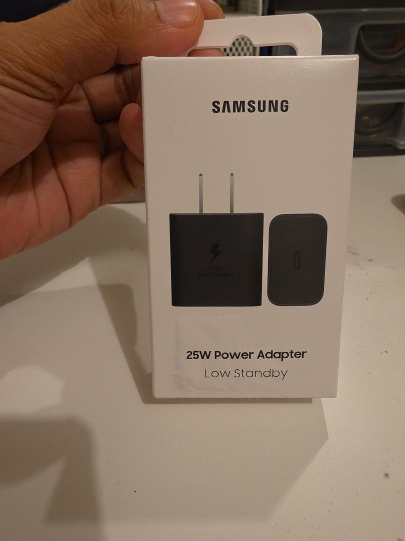 Samsung adapter (Category: Chargers & Cables) located in Quezon City. Submitted by jshkh (Listing ID 1465094261, Image 1). Description: original sealed details po ng item nasa pic na samsung brand for pick up or delivery only RFS: declutter.