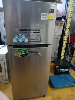 (Category: ) located in . Submitted by secondchancefurniture87836605 (Listing ID 1465018943, Image 1). Description: .