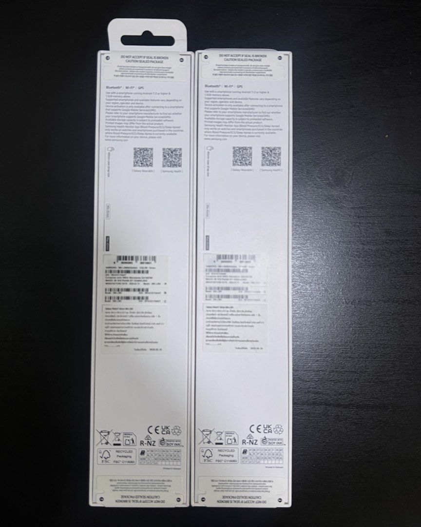 SAMSUNG GALAXY WATCH 7 (Category: Wearables & Smart Watches) located in Quezon City. Submitted by hell0kyle (Listing ID 1464988581, Image 3). Description: 2 Sealed and brand new galaxy watch 7 -40mm -Bluetooth -Color green -Can do meet-up or delivery -No return/exchange .