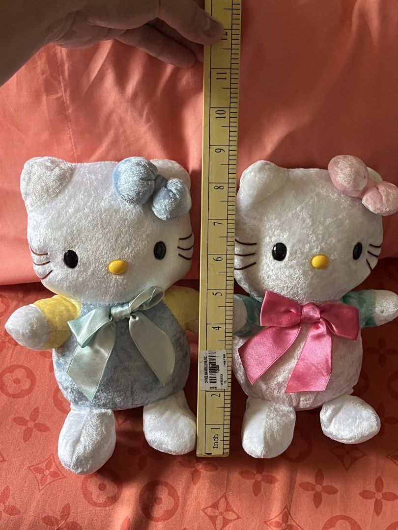 Sanrio 2000 hello kitty pink and blue plush (set) (Category: Plushies & Soft Toys) located in Paranaque City. Submitted by bonsaiart (Listing ID 1465046129, Image 2). Description: Pre owned Good condition Selling as set 3500+sf Payment via gcash or paymaya Shipping via j&t.