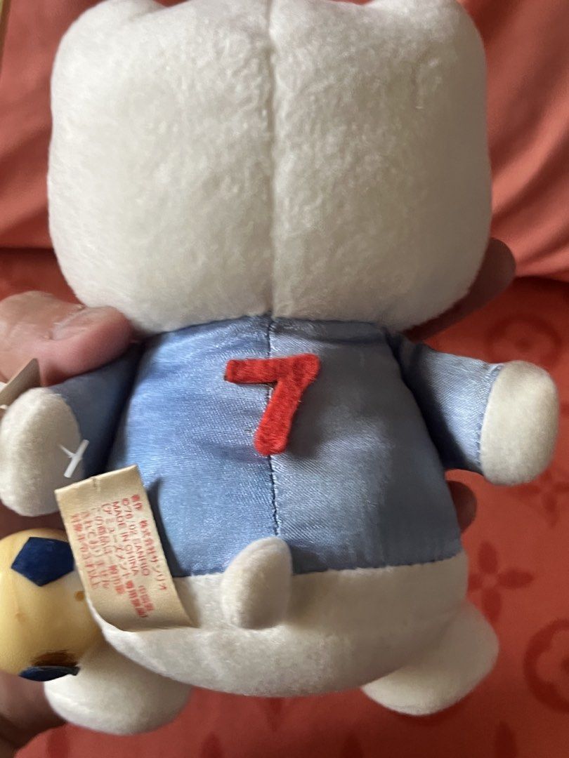 Sanrio 2002 hello kitty soccer plush (Category: Plushies & Soft Toys) located in Paranaque City. Submitted by bonsaiart (Listing ID 1465041334, Image 2). Description: Pre owned Flaw: letter K felt paper is lost and discoloration with the soccer ball As is 1800+sf Payment via gcash or paymaya Shipping via j&t.