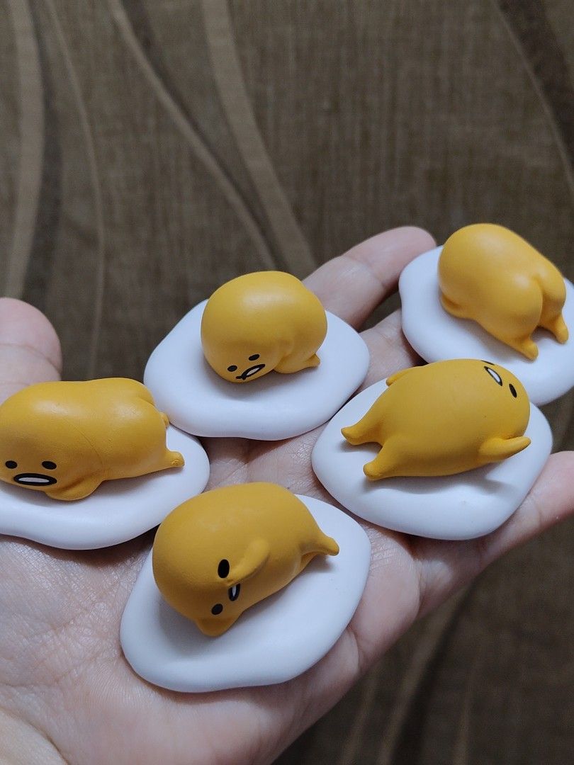 Sanrio Gudetama Mini Figure Set (Category: Plushies & Soft Toys) located in Santa Rosa. Submitted by mmps249.1 (Listing ID 1465021647, Image 1). Description: Crossposted Mine now, pay now shipping courier: JRS only Gcash payment upon order No reservations.