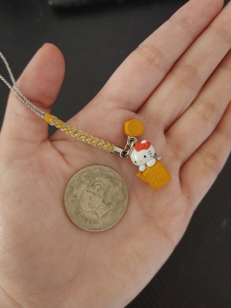 Sanrio Hello Kitty phone strap (Category: Other Gadgets) located in Antipolo. Submitted by itsklaus (Listing ID 1465032869, Image 1). Description: Hello Kitty phone strap/ keychain Tea time 8/10 still cute mop: gcash buyer to shoulder del fee locationantipolo city.