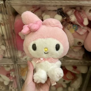 (Category: ) located in . Submitted by prelovedbykei2020 (Listing ID 1465112314, Image 1). Description: .