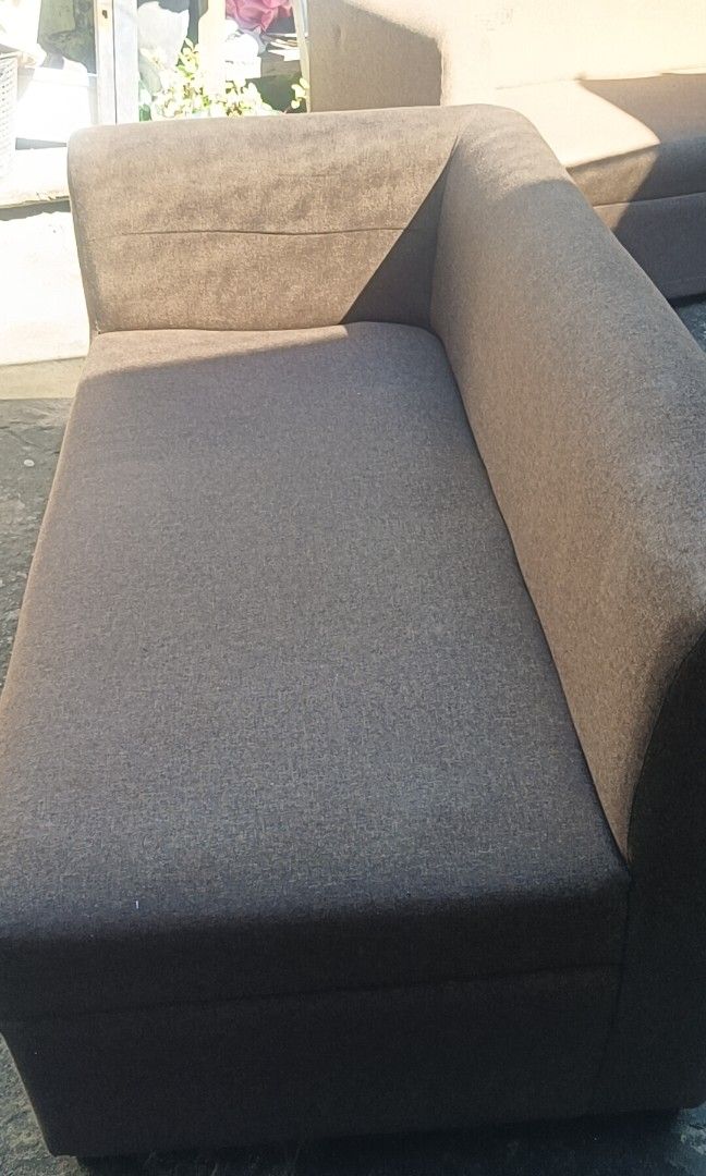 Sanyang sofa (Category: Sofas) located in Angeles City. Submitted by lyndsp (Listing ID 1465091755, Image 1). Description: mi sulat lang konti. mi set na cover. uratex yong foam. 11k nabli. pm kung interested. Angeles city Pampanga location ko. for pick up lang tayo 09810475997.
