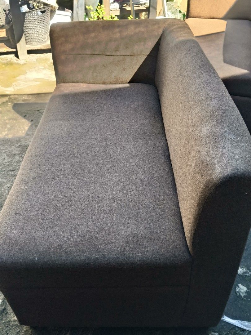 Sanyang sofa (Category: Sofas) located in Angeles City. Submitted by lyndsp (Listing ID 1465091755, Image 3). Description: mi sulat lang konti. mi set na cover. uratex yong foam. 11k nabli. pm kung interested. Angeles city Pampanga location ko. for pick up lang tayo 09810475997.