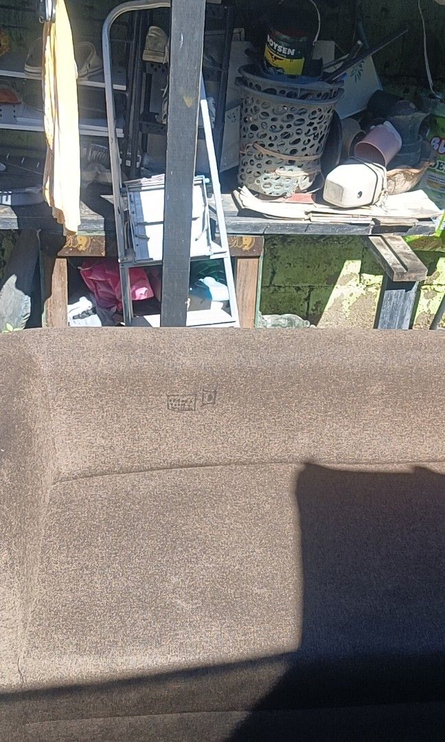 Sanyang sofa (Category: Sofas) located in Angeles City. Submitted by lyndsp (Listing ID 1465091755, Image 2). Description: mi sulat lang konti. mi set na cover. uratex yong foam. 11k nabli. pm kung interested. Angeles city Pampanga location ko. for pick up lang tayo 09810475997.