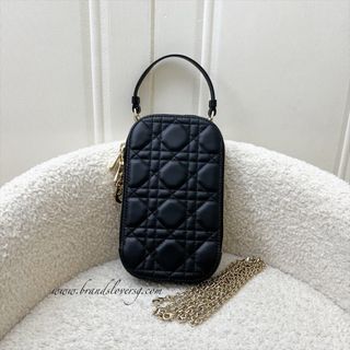 (Category: ) located in . Submitted by brands_lover (Listing ID 1464980262, Image 1). Description: .