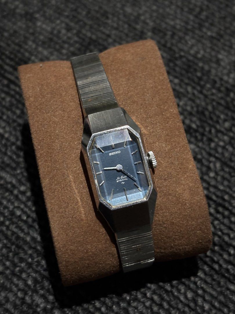 Seiko Hi-Beat Special (Rare) (Category: Women's Watches) located in Bulacan. Submitted by thriftstarph (Listing ID 1465105430, Image 1). Description: PLEASE READ THE DESCRIPTION BELOW‼️ Seiko Winding Vintage Watch (Womens) Vintage Seiko (Diamonds Glass) Good Working No Issue From japan 12K Market Value.