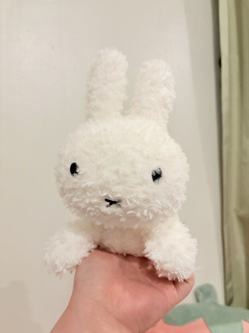 Sekiguchi Lying Miffy (Category: Plushies & Soft Toys) located in Caloocan City. Submitted by miffuph (Listing ID 1465125973, Image 1). Description: - Super soft and fuzzy white bunny plush toy - Features upright ears, a short little tail, and cute embroidered black eyes and mouth - Clean, bright white fur - Perfect as a cozy desk companion or charming bedroom decor piece - Ships securely from a trusted seller.