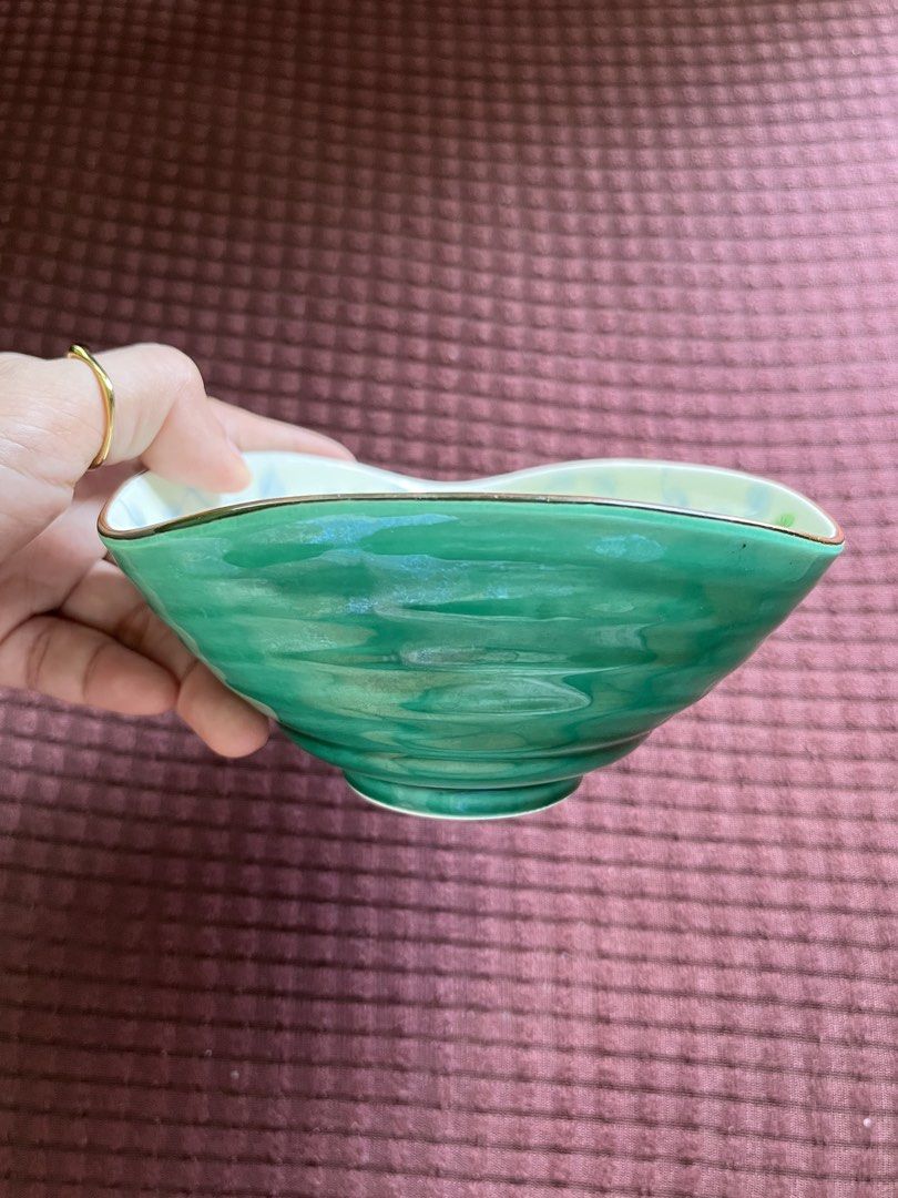 Set of 3 Triangular Ceramic Bowls Fish Pattern (Category: Dinnerware & Cutlery) located in Rizal. Submitted by ayathrifts (Listing ID 1465005579, Image 3). Description: feel free to msg me for inquiries! :).