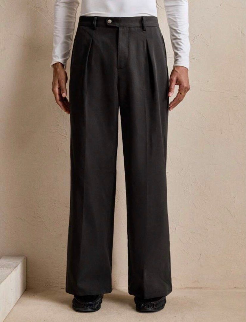 SHEIN Trousers for Men (Category: Trousers) located in Las Pinas. Submitted by sellerkjb (Listing ID 1465113589, Image 1). Description: BRAND NEW XL PA PLEATED 38 inches waistline 44 inches length.