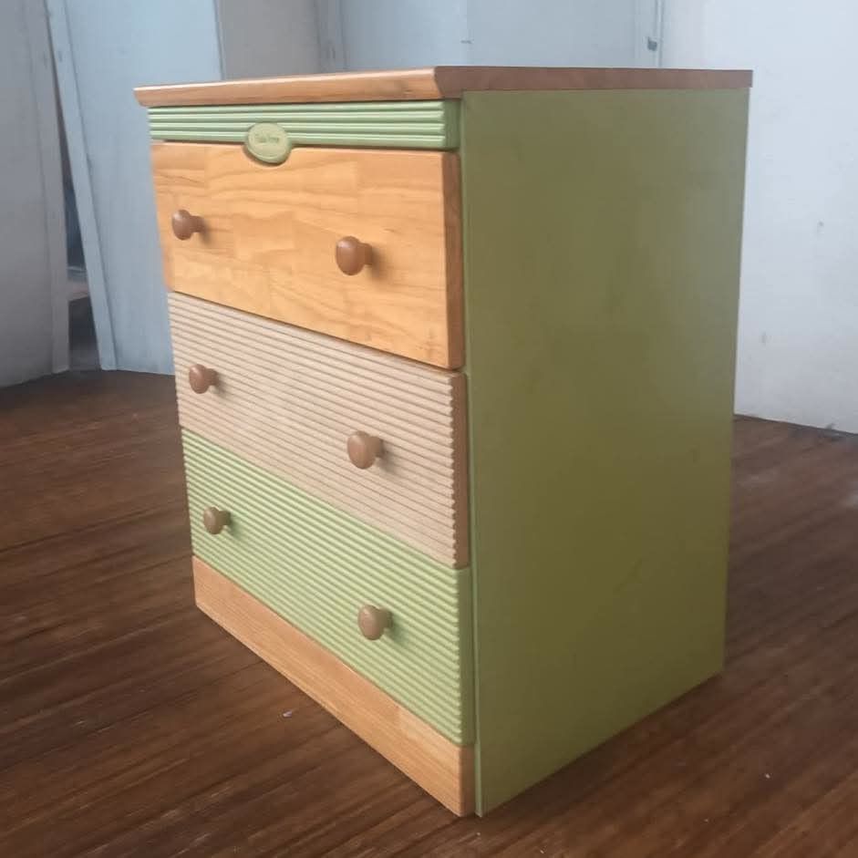 Side Drawer (Category: Shelves, Cabinets & Racks) located in Meycauayan. Submitted by marygracecasimiro (Listing ID 1465086957, Image 2). Description: Side Drawer/Bedside Nighstand L24 x W17 x H29 Price: 5,200💚.