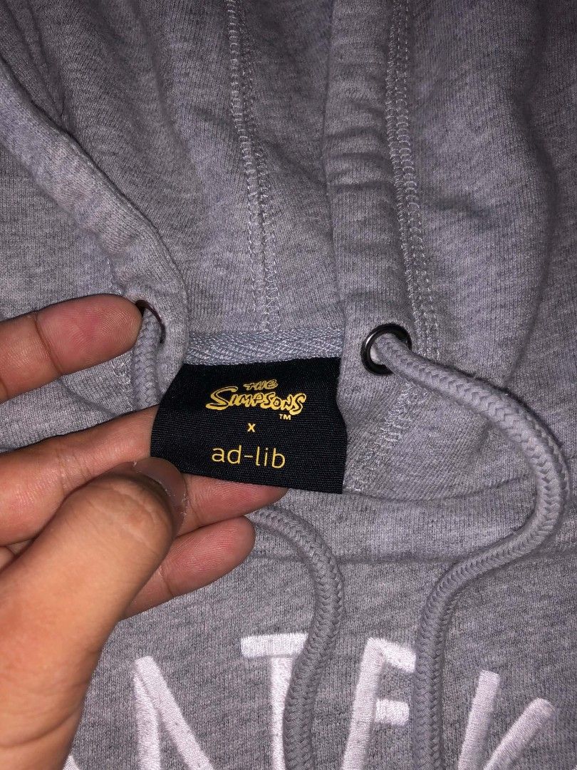 Simpsons x Ad Lib (Category: Coats, Jackets and Outerwear) located in Abucay. Submitted by ry_05 (Listing ID 1465060808, Image 3). Description: Simpson x Ad Lib 21x26 Color Rate:10/10 No Issue/No Pinhole Price:650 Mod:Gcash 📍J&T Express 📩📩📩.