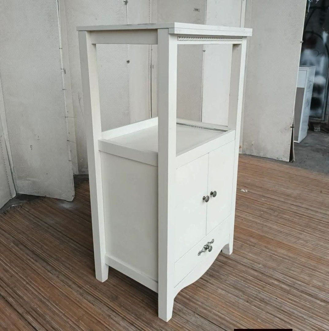 Slim Kitchen Cabinet (Category: Shelves, Cabinets & Racks) located in Meycauayan. Submitted by marygracecasimiro (Listing ID 1465085170, Image 3). Description: Slim Kitchen Organizer L22.5 x W17 x H43.5 Price: 5,500🩷🧡.
