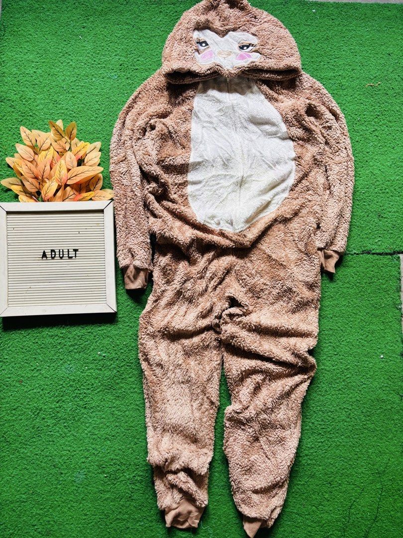 sloth onesie (Category: Jumpsuits) located in San Mateo. Submitted by ariakid47 (Listing ID 1465005005, Image 1). Description: .