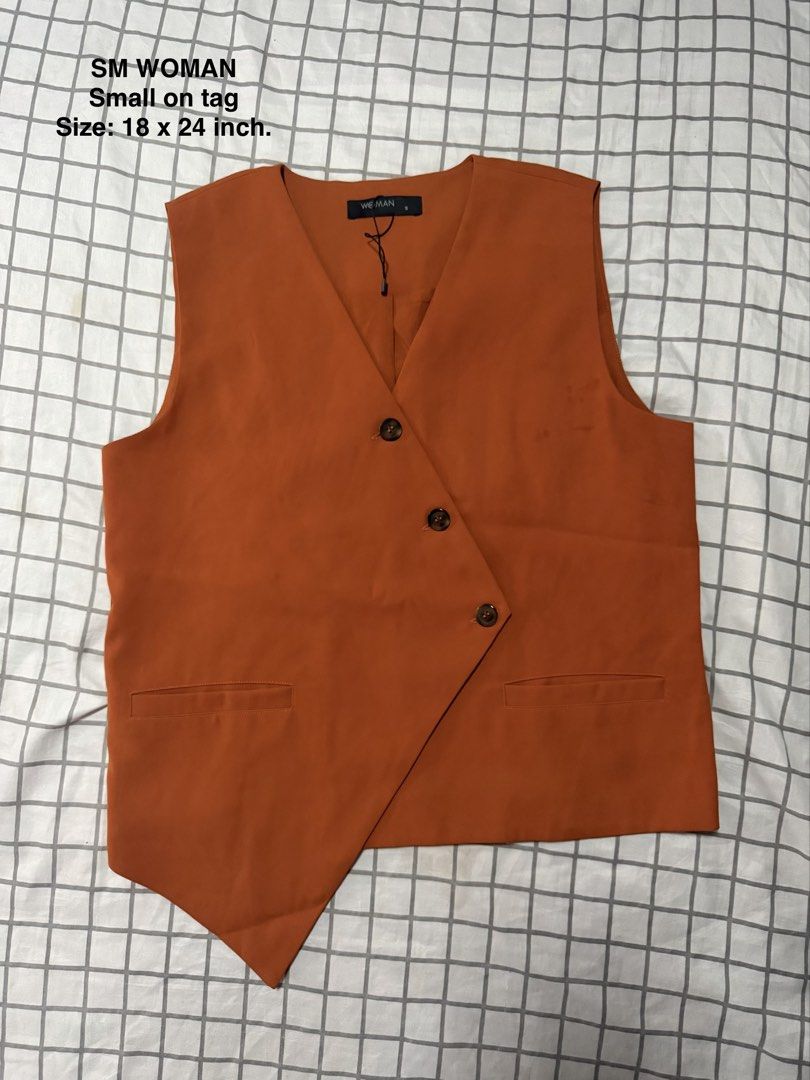 SM WOMAN Vest top (Category: Coats, Jackets and Outerwear) located in Quezon City. Submitted by pinkyswearshop (Listing ID 1465044621, Image 1). Description: .