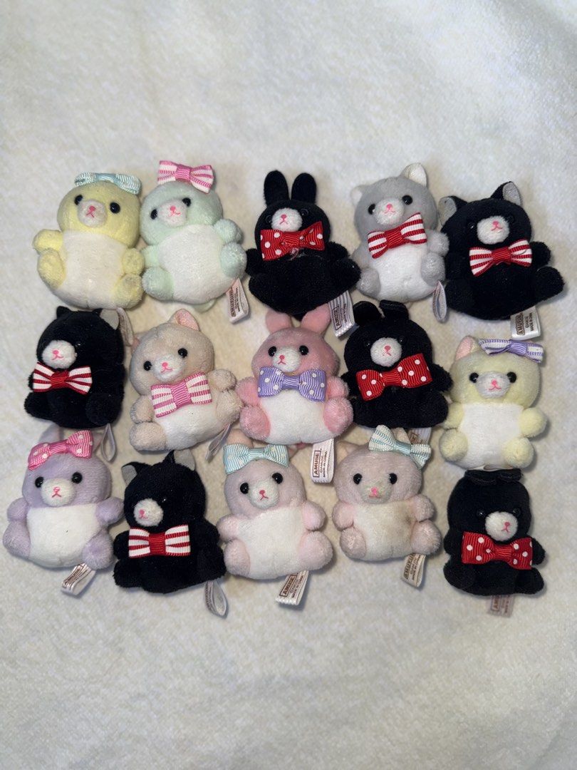 Small Bears All for ₱100 (Category: Plushies & Soft Toys) located in Naga. Submitted by sbcookieee (Listing ID 1464989050, Image 1). Description: Item is from Japan.