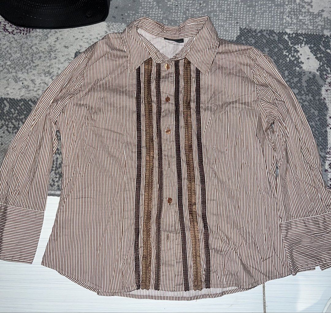 Small Size, good for casual events (Category: Activewear) located in Mandaluyong City. Submitted by swiftocean.f2e464 (Listing ID 1464971339, Image 1). Description: .