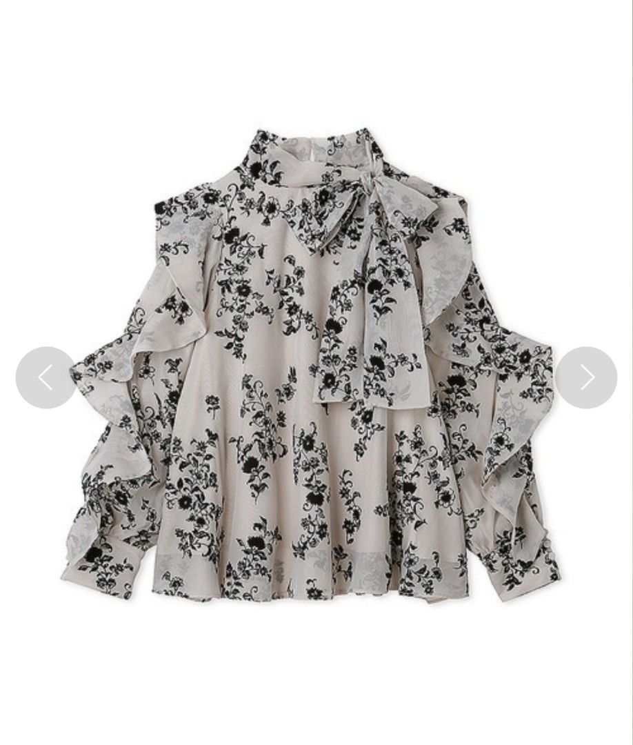 Snidel floral elegant top with lace (Category: Blouses) located in Naga. Submitted by mags61913 (Listing ID 1465005022, Image 2). Description: Snidel floral top elegant look with lace freesize fits medium to large 500+sf needs wash.