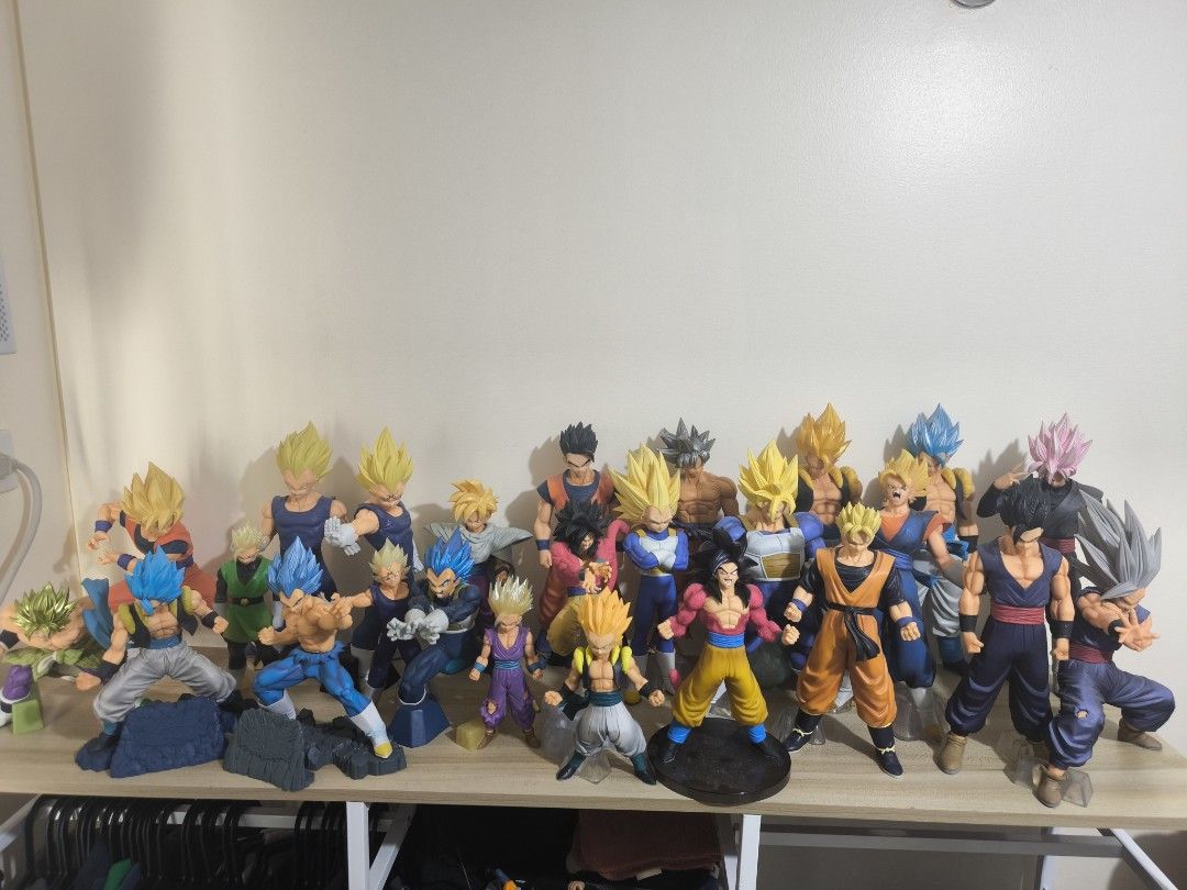 SOLD AS SET Dragon Ball figures (Category: Figurines & Statues) located in Pasig City. Submitted by diyunasss (Listing ID 1464988887, Image 1). Description: FS: Dragon Ball figures set SOLD AS SET ONLY for 25K. Can be loose as is if kunin agad, or if mahihintay can get the boxes pa from old house (around 2 figs ata wala yung box, the rest may box pa) Location: Rosario, Pasig City MOP: GCash/BPI MOD: Grab/Lalamove.
