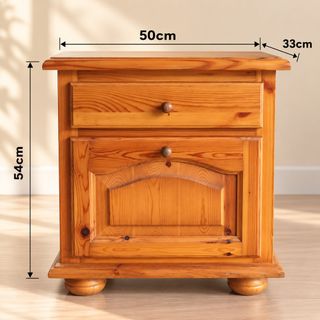 (Category: ) located in . Submitted by furniture.singapore (Listing ID 1464985649, Image 1). Description: .