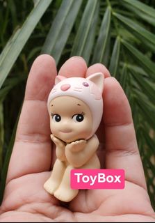 (Category: ) located in . Submitted by toyboxstation (Listing ID 1465109006, Image 1). Description: .