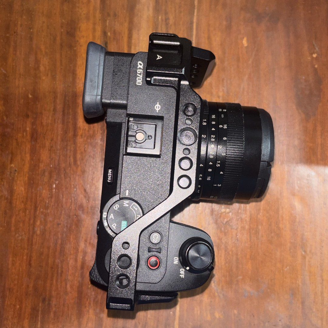 SONY A6700 APS-C 20k Shutter Count (Category: Cameras) located in Rizal. Submitted by francinexyra (Listing ID 1465111336, Image 2). Description: For Sale: Sony a6700 APS-C for 75,000 -BODY only -20k+ shutter count -minimal scratches (see photos) -nawala takip nung hot shoe mount -used mainly for photography and videography (school/work/casual shoots) Inclusions: - Original Sony Camera Bag - Small Rig Cage for a6700 (nawala yung parang screw na k