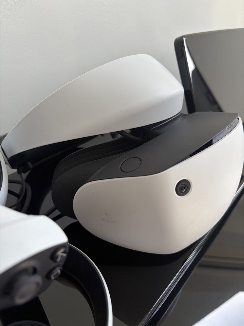 Sony PlayStation VR2 (Category: Virtual Reality) located in Calamba. Submitted by sagemom (Listing ID 1465006740, Image 1). Description: Selling our well loved home appliances, furnitures etc. because we are moving to another country. All items are well loved and cared.🥹🤍.