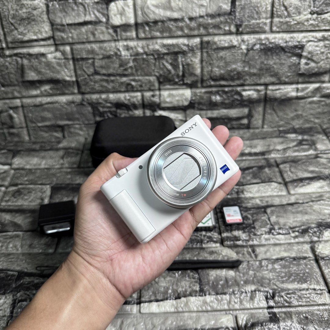 Sony ZV-1 | Compact Digital Camera (Category: Cameras) located in Caloocan City. Submitted by oltekgadgets (Listing ID 1465167909, Image 2). Description: Sony ZV-1 | Compact Digital Camera Key Features: *20.1MP 1” Exmor RS BSI CMOS Sensor *ZEISS 24-70mm-Equiv. f/1.8-2.8 Lens *UHD 4K30p Video w/ HLG & S-Log3/2 Gammas *3.0” Side Flip-Out Touchscreen LCD *Real-Time Tracking & Eye AF *Background Defocus & Face Priority AE *BIONZ X Image Processor & F