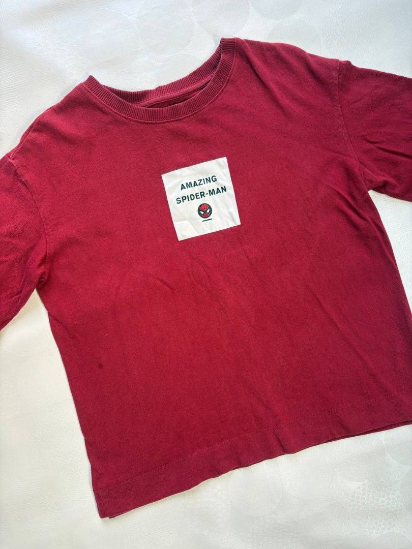 SPAO x Marvel Amazing Spider-Man Graphic Tee (Category: Tshirts & Polo Shirts ) located in Tacurong. Submitted by ukayutopia (Listing ID 1465059722, Image 2). Description: Dimes: W20.4×L22.8 ‎Condition: Excellent ‎Color rate: 9/10 ‎Size on tag: Small ‎Issue: None.