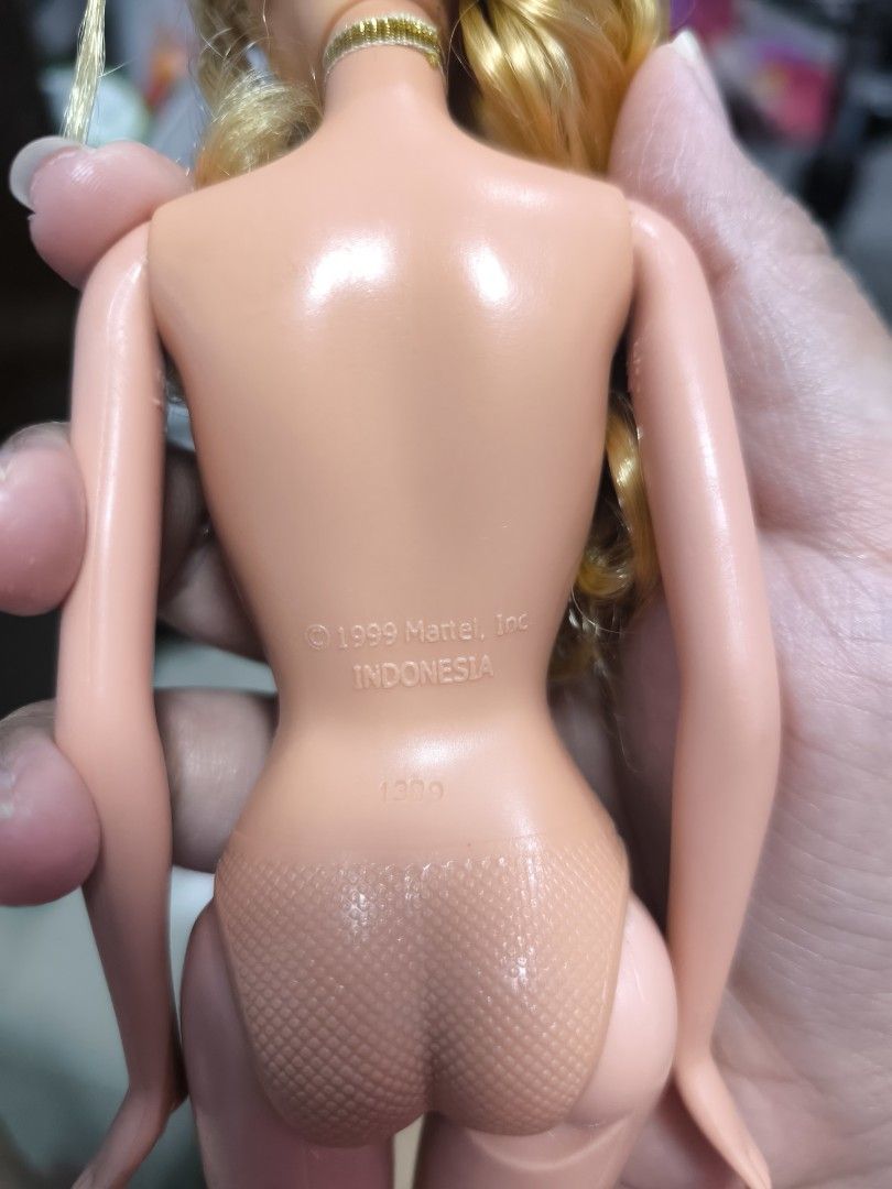 Sparkling Disney Princess (Category: Kids Toys) located in Caloocan City. Submitted by biajanine (Listing ID 1465079186, Image 2). Description: Sparkling Disney Princess (2008) Aurora (no shoes and accessories/medyo tacky na yung hair) 400.