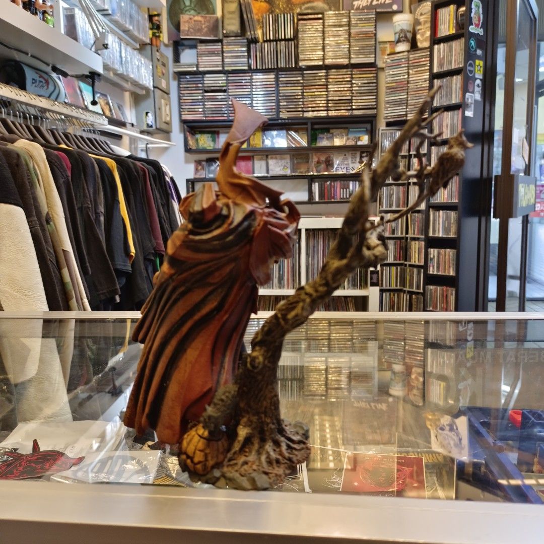Spawn action figure (Category: Figurines & Statues) located in Ipoh. Submitted by street_trash_store (Listing ID 1465033921, Image 3). Description: postage rm10/16ss.