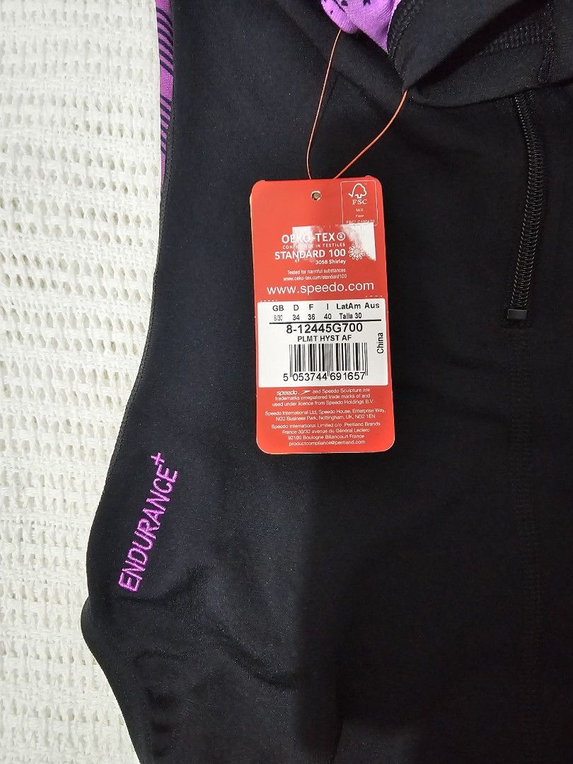 Speedo Hydrasuit Endurance+ (Category: Bikinis & Swimsuits) located in Bacoor. Submitted by taysversion (Listing ID 1464979780, Image 3). Description: - Brand new with original tags attached -Size: GB 30/ XS - Convenient long zipper pull cord in the back for easy solo changing - Durable Endurance+ fabric designed to resist chlorine and pool chemicals .