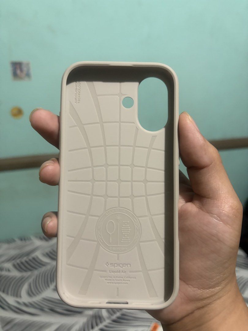 Spigen liquid air (titanium) iPhone 17 (Category: Cases & Sleeves) located in Quezon City. Submitted by jannyfinds (Listing ID 1465116462, Image 3). Description: Never been used Fitted once Pm thanks.