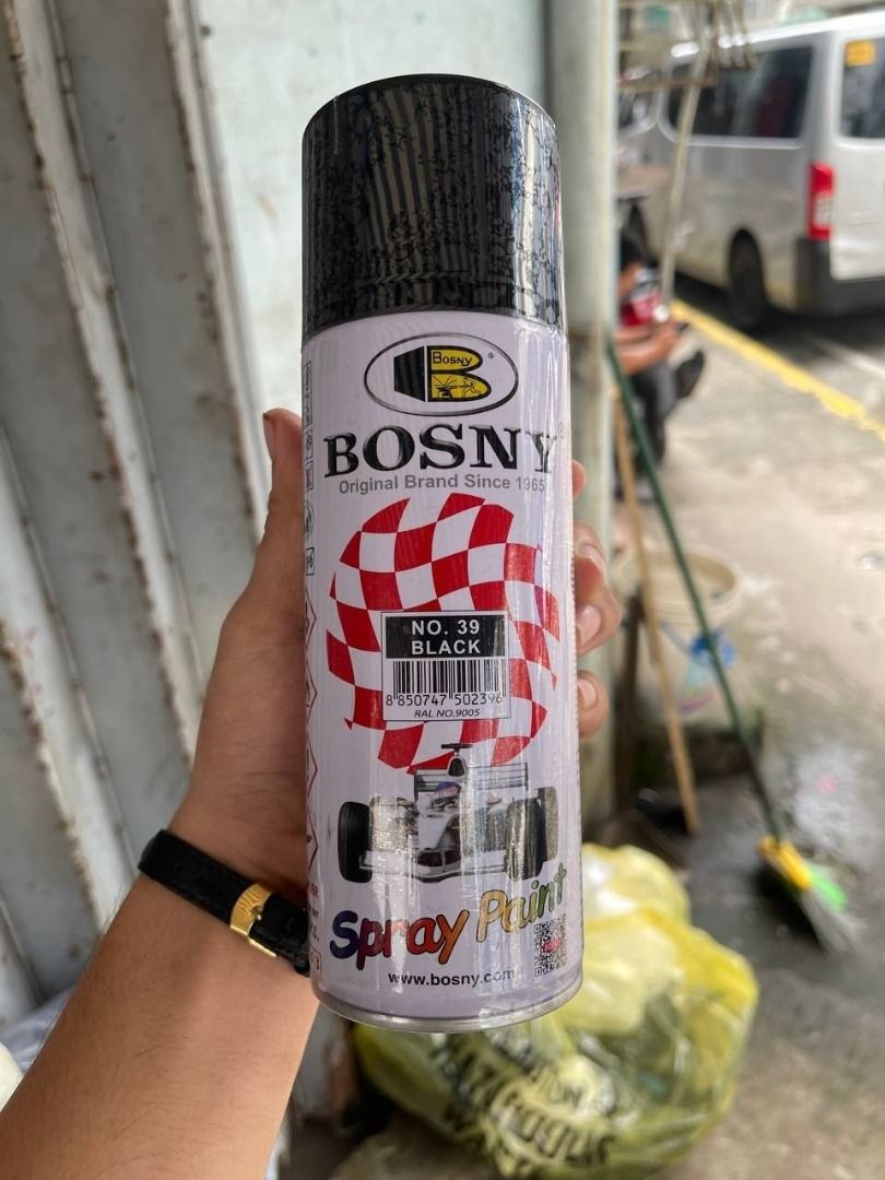 Spray paint Color: White (Category: Other Home Furniture) located in Manila. Submitted by ramoseliza33488 (Listing ID 1465011620, Image 3). Description: .