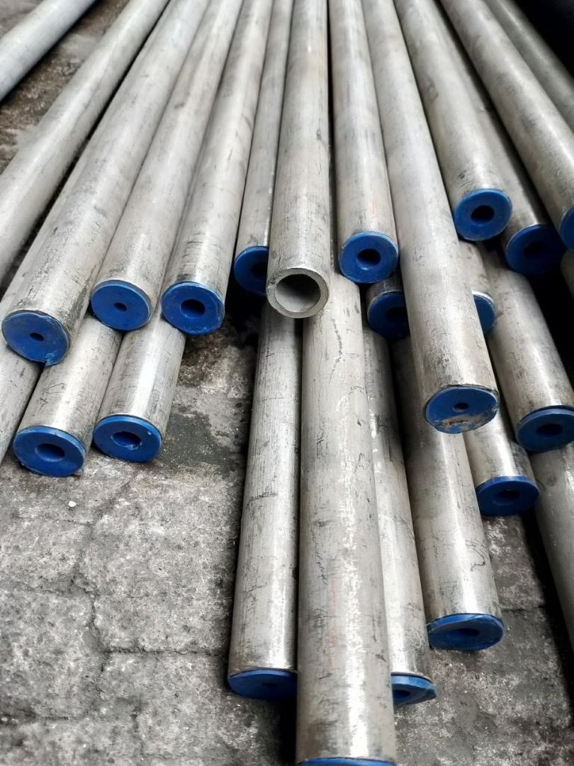 ss pipe 316 specs: ½" s40 (Category: Other Home Furniture) located in Manila. Submitted by ramoseliza33488 (Listing ID 1465045673, Image 3). Description: .