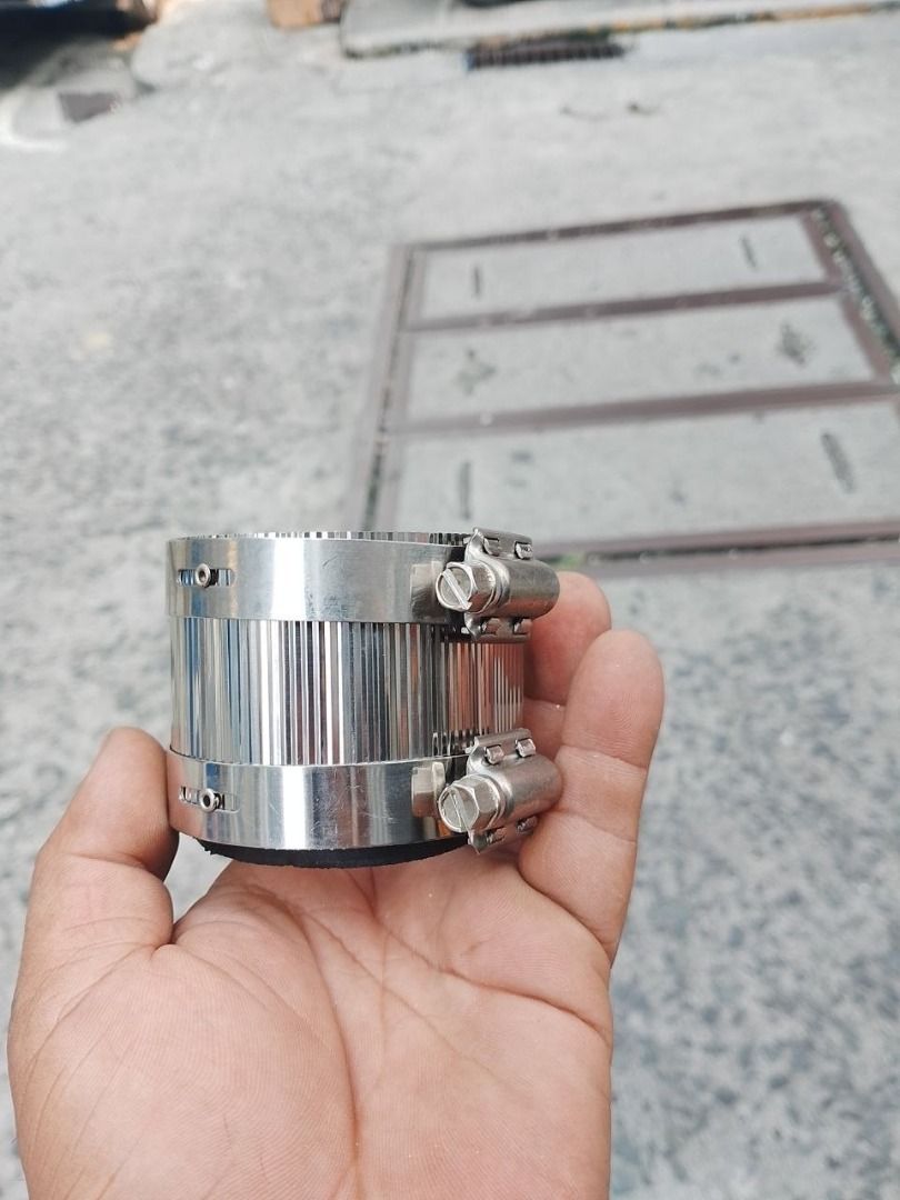 STAINLESS TUBE BUNDLE CLAMP size: 2" (Category: Other Home Furniture) located in Manila. Submitted by ramoseliza33488 (Listing ID 1465010239, Image 2). Description: .