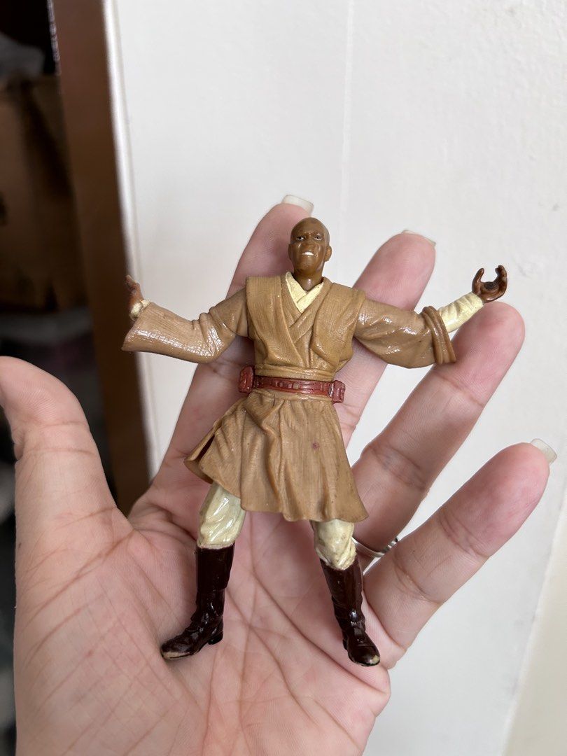 Star Wars Action Figures Bundle Lot Jedi Sith (Category: Figurines & Statues) located in Manila. Submitted by elnemeeh_05 (Listing ID 1465022759, Image 1). Description: - Set of 5 loose Star Wars action figures: Mace Windu, Darth Maul, Darth Vader, Emperor Palpatine, and a bounty hunter droid - Stands about 3 to 4 inches tall - Features iconic characters from both the prequel and original trilogies - Ideal for collectors, dioramas, or custom disp