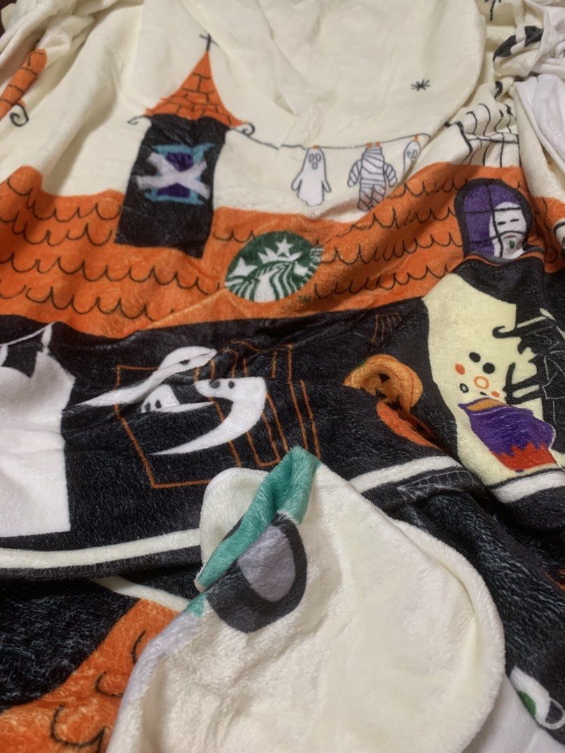 Starbucks Korea Halloween Wall Blanket (Category: Looking For) located in Las Pinas. Submitted by erd17declutters (Listing ID 1465153943, Image 3). Description: Used twice in camping. 📍 Las Pinas 🚢 JnT or Lalamove 💵 Union Digital Bank.